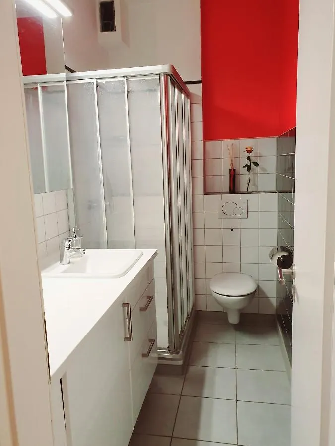 Schoenes Privatzimmer In Hamburg Winterhude Kwatera prywatna